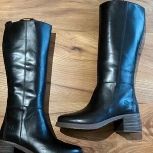 Timberland Black Leather Heeled Boots